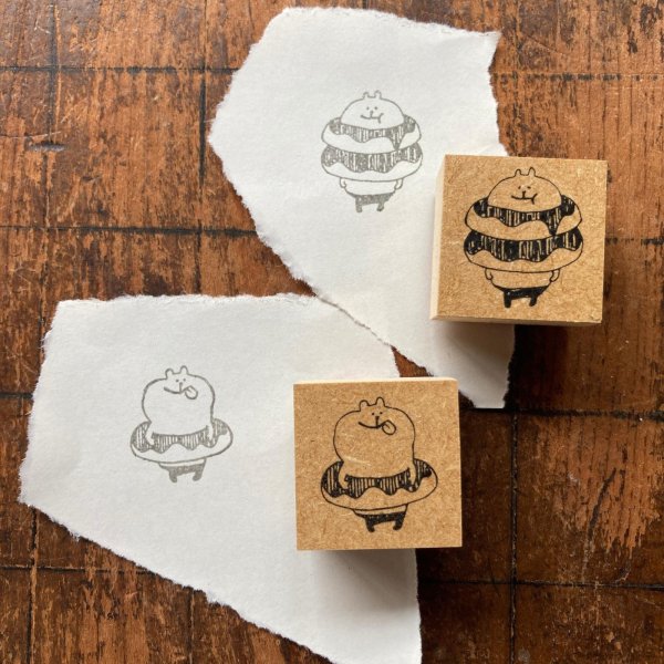 ダブルドーナツ（上）/ シングルドーナツ（下）